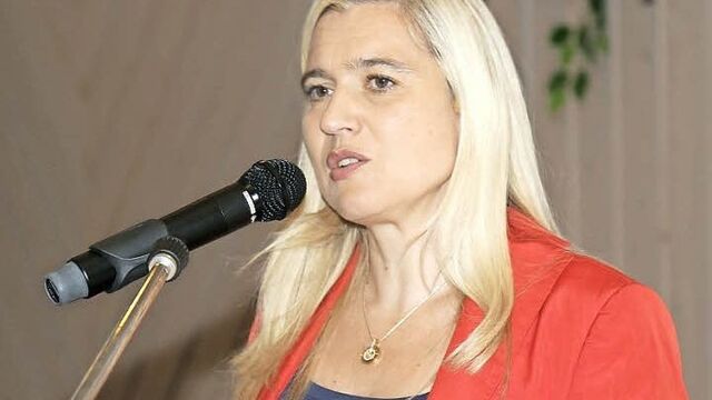 Gesundheitsministerin Melanie Huml bei ihrem Vortrag in Bad Bocklet