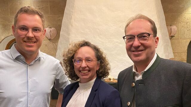 Simon Weiß (Ortsverband Schongau), Christine Thaler-Lang (Ortsverband Burggen), Alexander Dobrindt (MdB, Kreisvorsitzender)