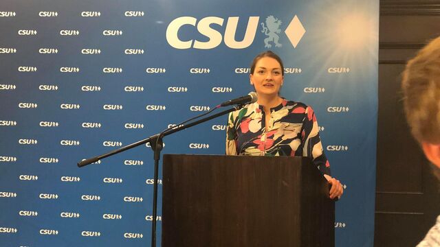 Staatsministerin für Digitales, Judith Gerlach, am Ammersee bei der Veranstaltung: Digitalisierung im Gesundheitswesen