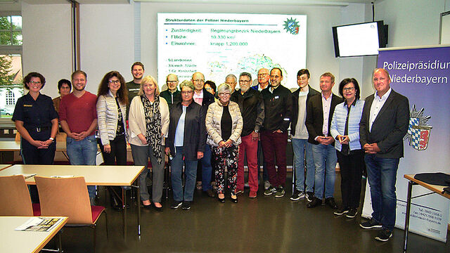 CSU Ittling besichtigt Polizeipräsidium