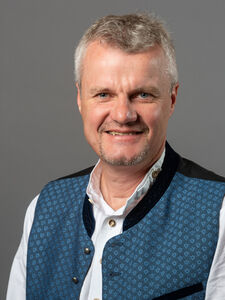 Robert Hiltner Robert Hiltner