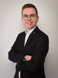 MichaleHuber.jpg MichaelHuber.jpg